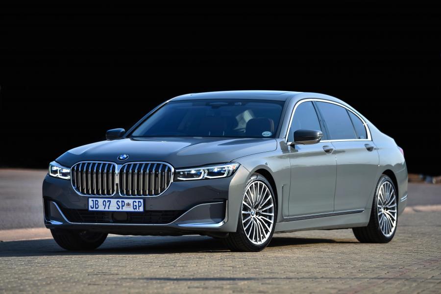  BMW 730Ld (G12) 2019 года  (ZA) (фото 3 из 12)